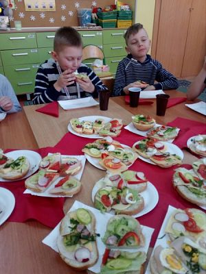  Grafika #9: Zdrowo się odżywiamy