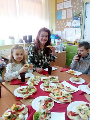  Grafika #0: Zdrowo się odżywiamy