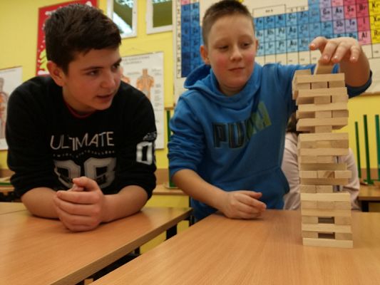  Grafika #0: Zimowisko w ramach projektu "Naukowy zawrót głowy"