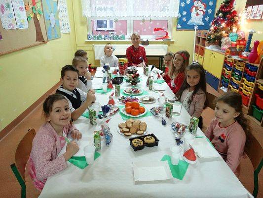  Grafika #12: Wigilie klasowe 2017