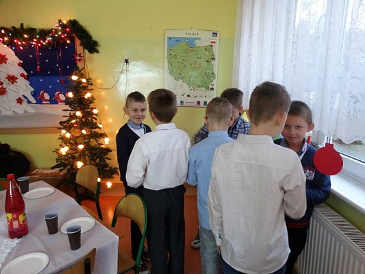  Grafika #13: Wigilie klasowe 2017