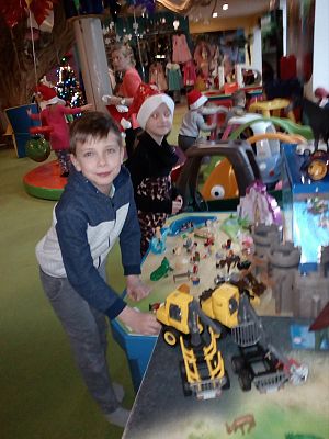 Grafika #3: Mikołajkowa niespodzianka