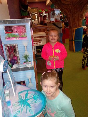 Grafika #5: Mikołajkowa niespodzianka