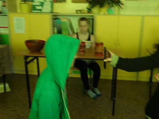  Grafika #18: Teatr na języku polskim w klasie V