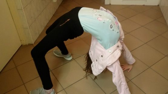 Grafika #9: Andrzejki w klasie IV b