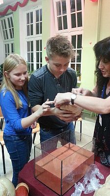  Grafika #7: IV Noc Naukowców pt. NERD NIGHT