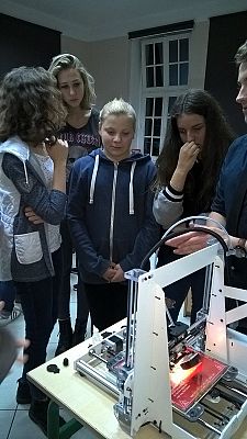  Grafika #10: IV Noc Naukowców pt. NERD NIGHT