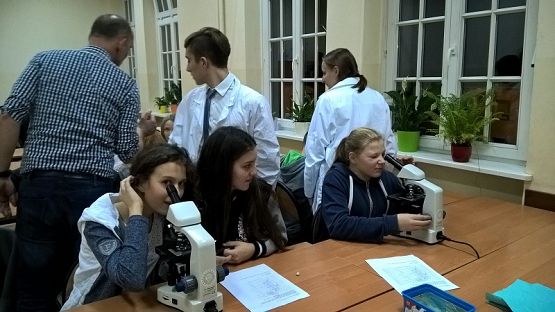  Grafika #37: IV Noc Naukowców pt. NERD NIGHT