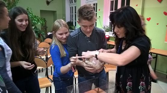  Grafika #25: IV Noc Naukowców pt. NERD NIGHT