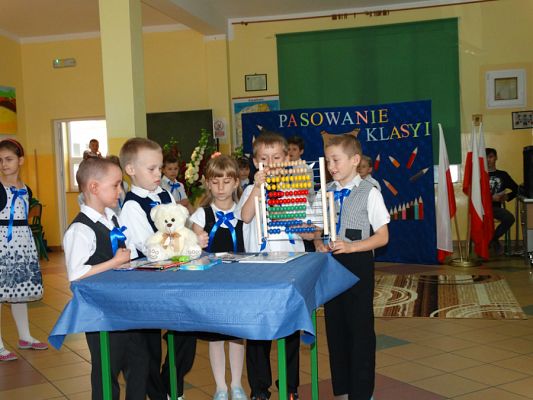  Grafika #16: Pasowanie klasy I