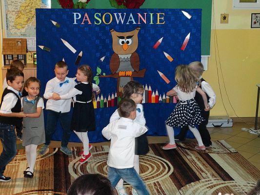  Grafika #5: Pasowanie na przedszkolaka