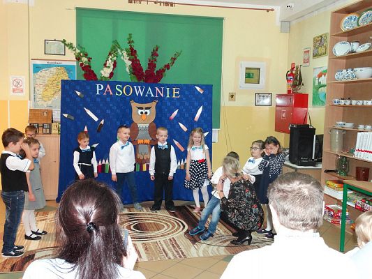  Grafika #10: Pasowanie na przedszkolaka