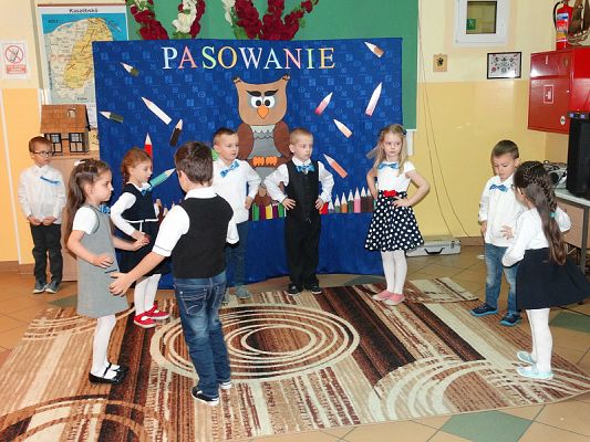  Grafika #12: Pasowanie na przedszkolaka