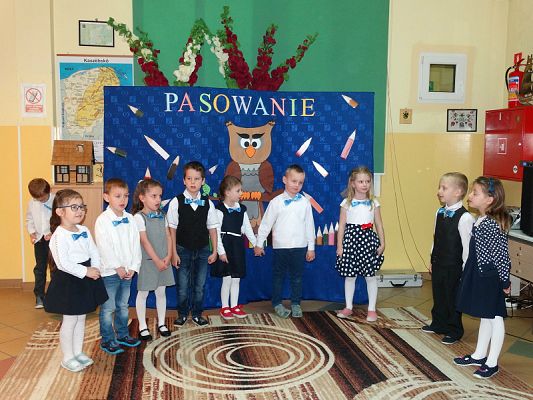  Grafika #15: Pasowanie na przedszkolaka