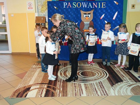  Grafika #26: Pasowanie na przedszkolaka