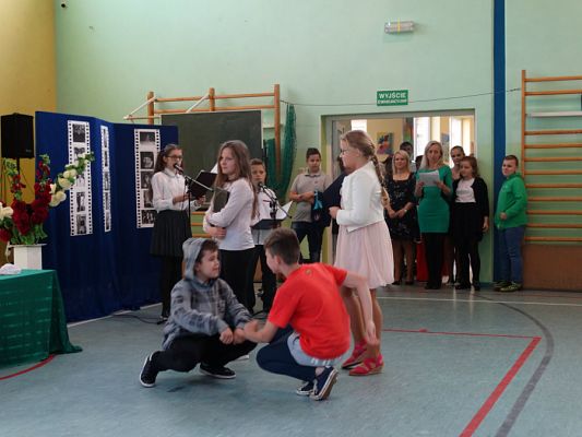  Grafika #5: Dzień Edukacji Narodowej