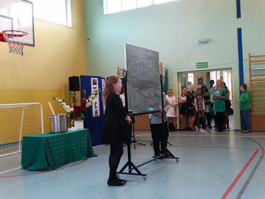  Grafika #11: Dzień Edukacji Narodowej