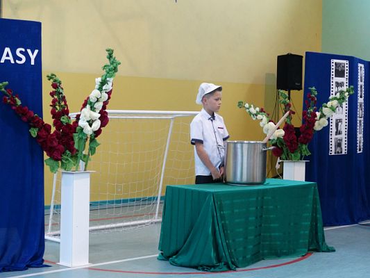  Grafika #12: Dzień Edukacji Narodowej