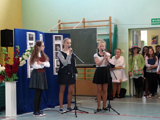  Grafika #17: Dzień Edukacji Narodowej