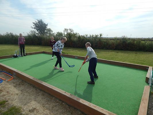  Grafika #32: Wycieczka kl. VII do Łeby