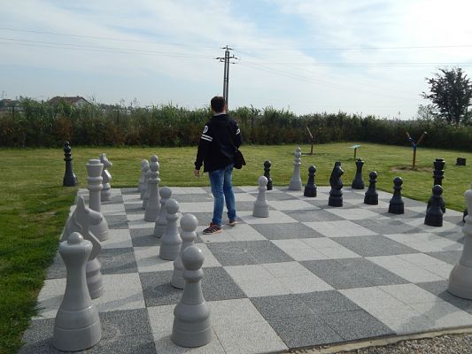  Grafika #34: Wycieczka kl. VII do Łeby