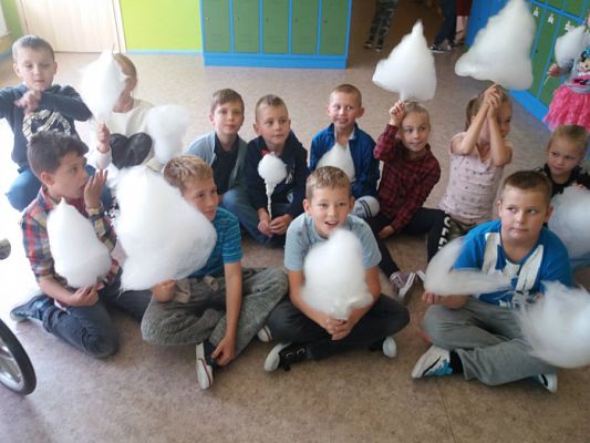  Grafika #6: Dzień Chłopaka w klasach I - III i oddziałach przedszkolnych