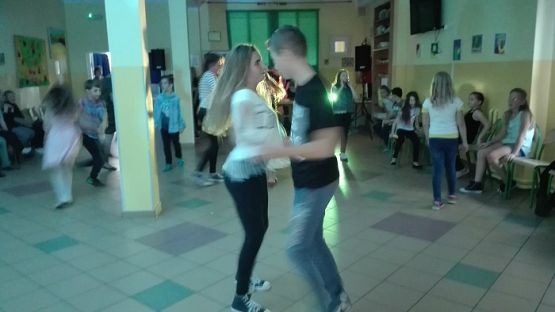  Grafika #21: Dyskoteka szkolna z okazji Dnia Chłopaka