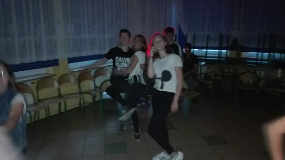  Grafika #26: Dyskoteka szkolna z okazji Dnia Chłopaka