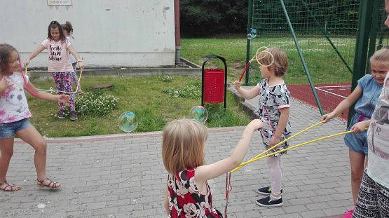 Grafika #5: Półkolonie w naszej szkole