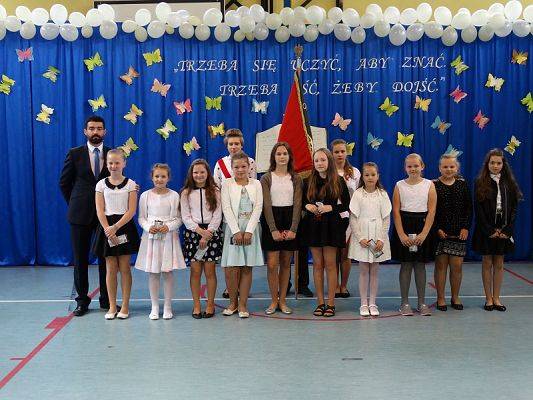  Grafika #15: Zakończenie roku szkolnego 2016/2017