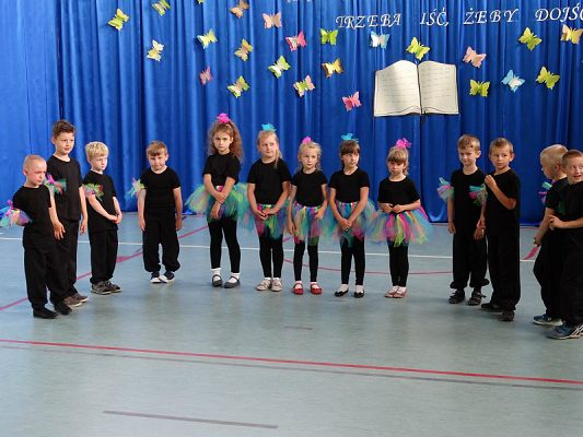 Grafika #3: Zakończenie roku szkolnego w oddziale przedszkolnym 6 - latków