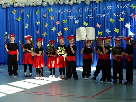 Grafika #33: Zakończenie roku szkolnego w oddziale przedszkolnym 6 - latków