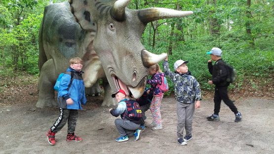  Grafika #28: Wycieczka do Parku Dinozaurów w Łebie