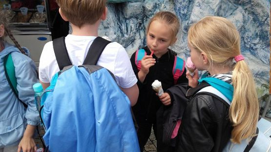  Grafika #45: Wycieczka do Parku Dinozaurów w Łebie