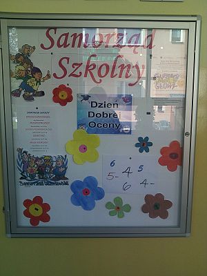 Grafika #1: Dzień dobrej oceny