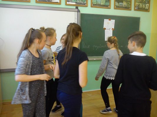  Grafika #8: Zakończenie zajęć naukowo - technicznych z projektu - Naukowy zawrót głowy