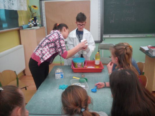  Grafika #46: Zakończenie zajęć naukowo - technicznych z projektu - Naukowy zawrót głowy