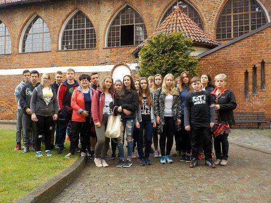  Grafika #30: Wycieczka kl. II g i III g do Olsztyna