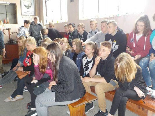  Grafika #38: Wycieczka kl. II g i III g do Olsztyna