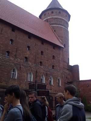  Grafika #75: Wycieczka kl. II g i III g do Olsztyna