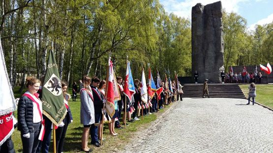  Grafika #2: 72. rocznica wyzwolenia niemieckiego obozu Stutthof