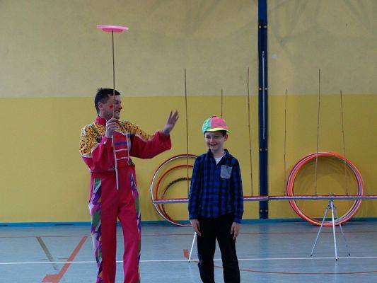  Grafika #10: Występy cyrkowe w naszej szkole