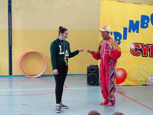  Grafika #32: Występy cyrkowe w naszej szkole