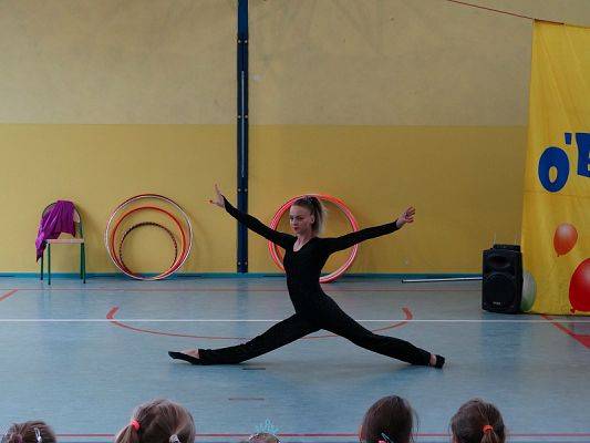  Grafika #37: Występy cyrkowe w naszej szkole