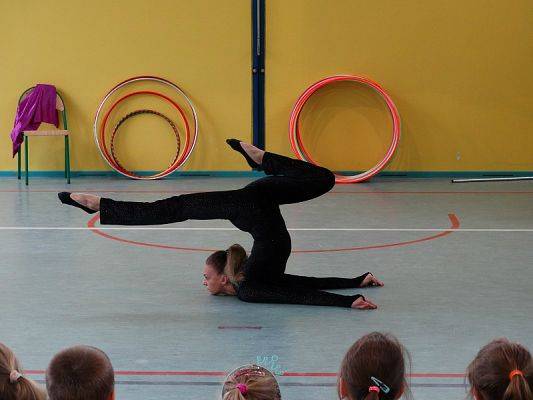  Grafika #40: Występy cyrkowe w naszej szkole