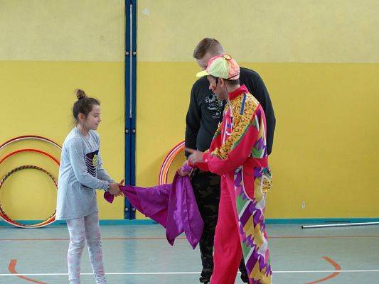  Grafika #53: Występy cyrkowe w naszej szkole