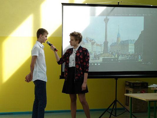  Grafika #4: Apel z okazji Święta Konstytucji 3 - go Maja