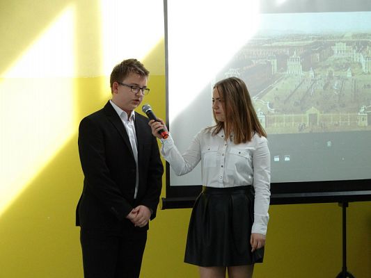  Grafika #6: Apel z okazji Święta Konstytucji 3 - go Maja