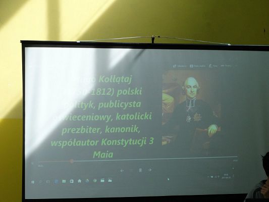  Grafika #8: Apel z okazji Święta Konstytucji 3 - go Maja