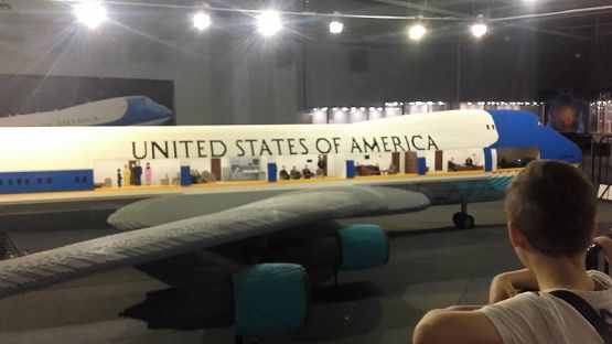 Grafika #1: Wycieczka na wystawę budowli z klocków LEGO